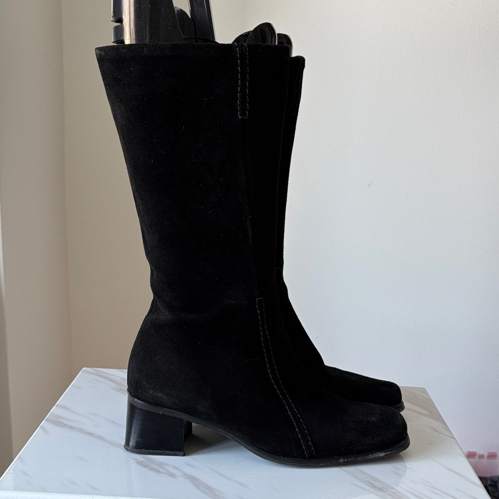 La Canadienne Suede boot